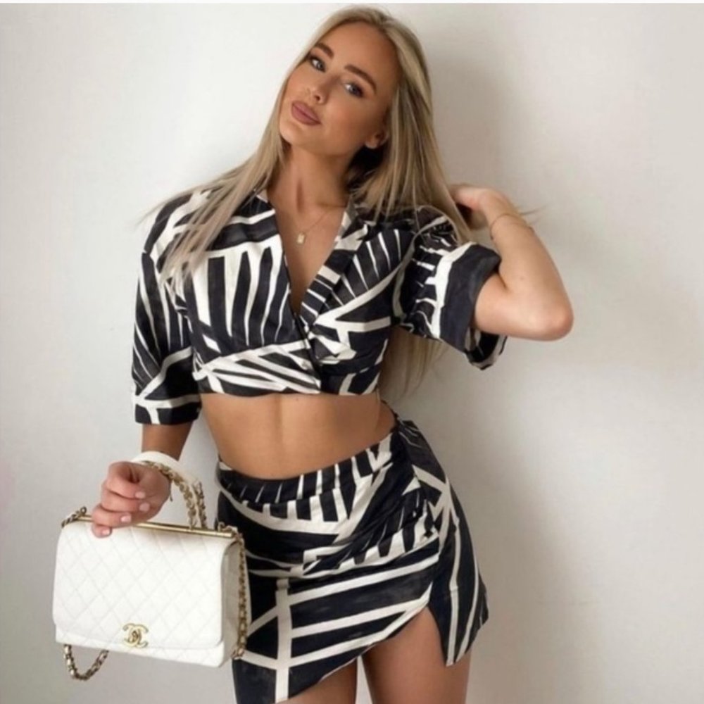 ZARA two piece pattern set